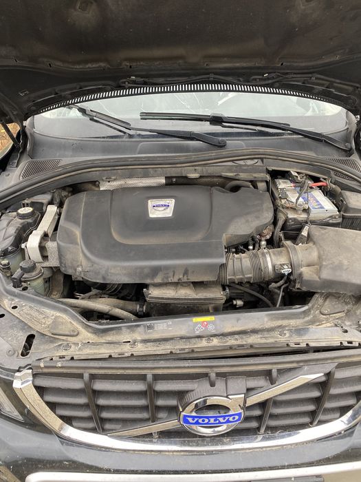 Injectoare Volvo XC60 2.4 d  biturbo 2012