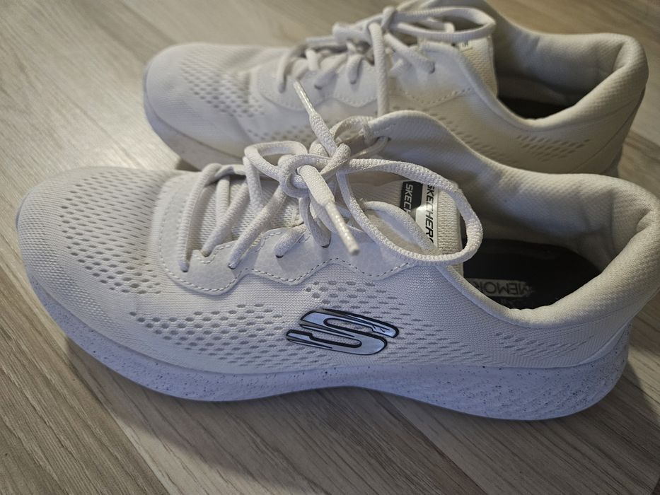 Маратонки Skechers