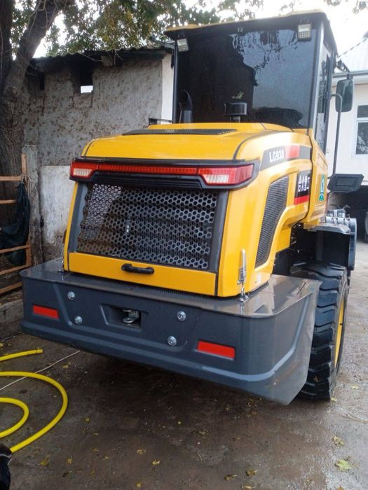 Погрузчик сотилади