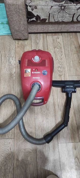 Продам пылесос Samsung