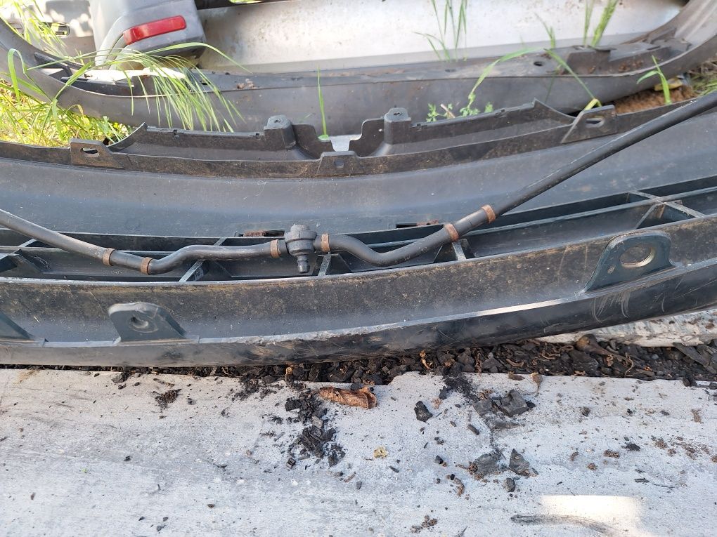 Предна броня за Mitsubishi garlant 93-96г