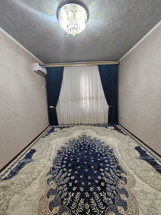 Buxoroda kvartira sotiladi 2 xonali 66m² 7-qavat.