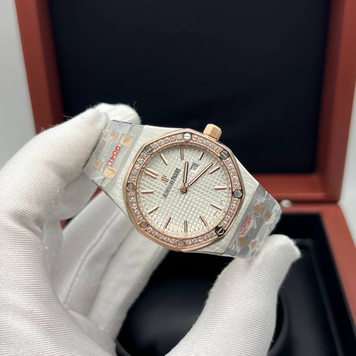 Ceas ap royal oak white dial 33,mm lady