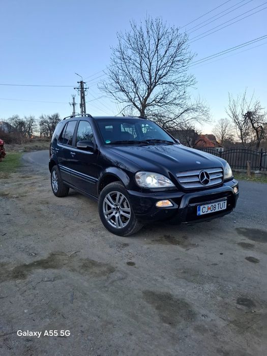 Vând Mercedes ml 270