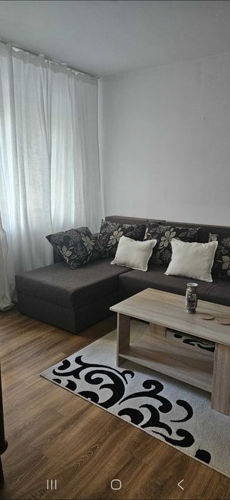 Ap. 2 camere mobilat, decomandat, 2min de metroul 1 Dec 1918, et1