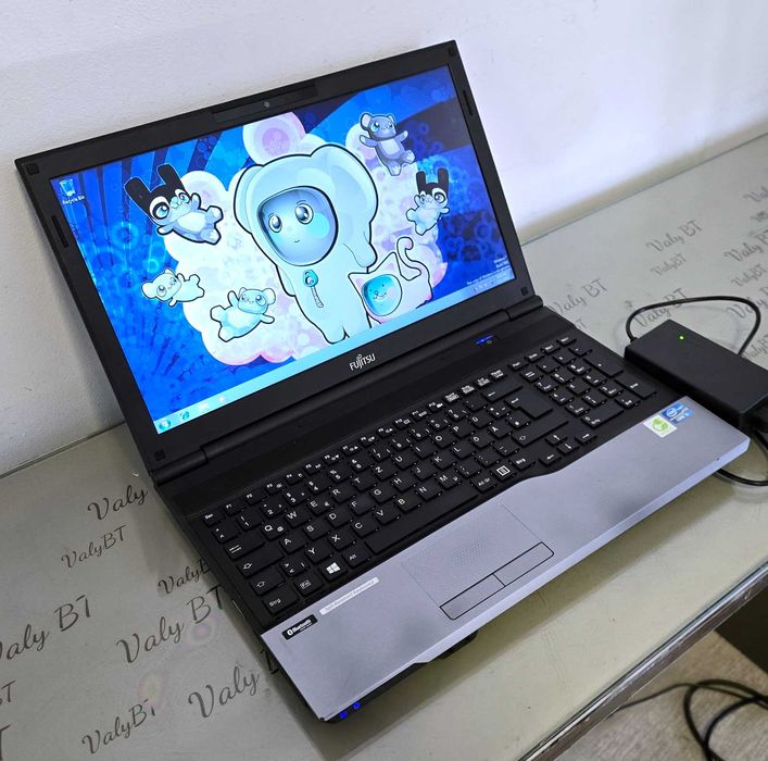 Laptop core i5 Fujitsu Siemens A532 - functional,instalat,complet