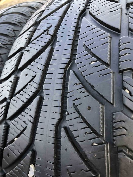 SET 2 Anvelope Iarna 225/60 R17 COOPER Wheater Master WSC 99T