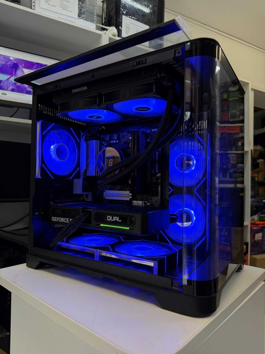 Calculator GAMING Ryzen 5 9600x/32GB/RTX 5060Ti 8GB,Garantie3 ani, TVA