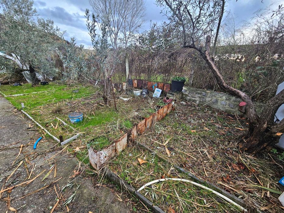 ЗА ПРОДАЖБА къща 45 кв.м. на плажа на ELAIOCHORIOU N. Перамос код 8129