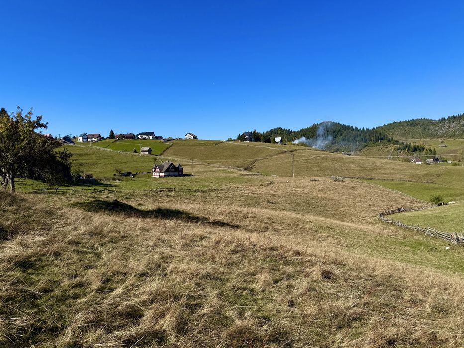 Teren intravilan 8400 mp, Fundata, 10 km distanta fata de Bran Moieciu
