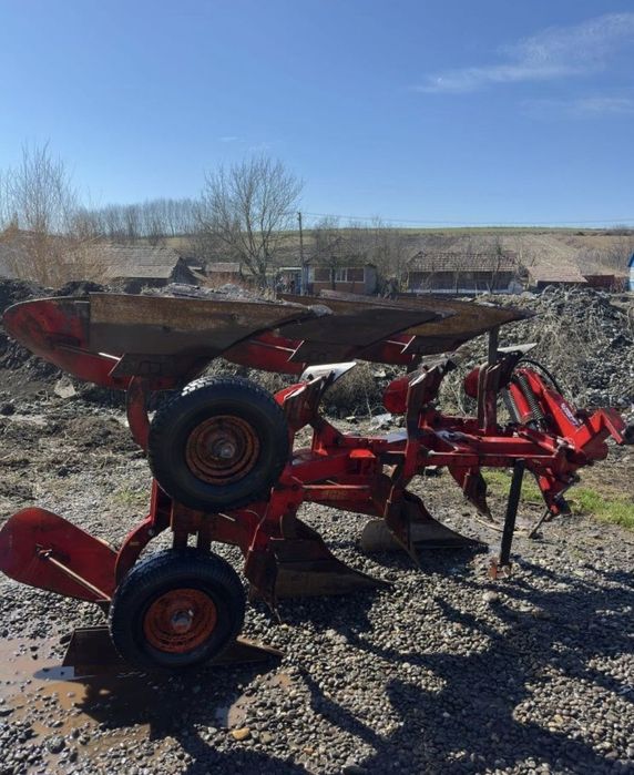 Plug reversibil 3 brazde kongskilde excelent