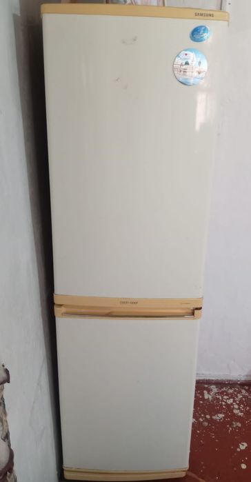 Срочно продам холодильник