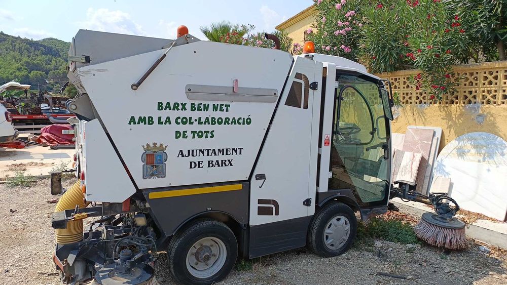 Maturatoare stradala aspirator