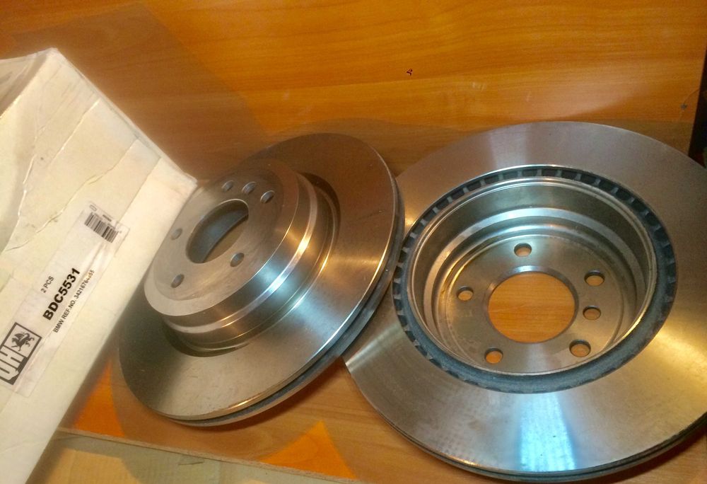 Спирачни дискове за БМВ Е34, Е46, Е60, Е63, Е65, Е85, Е86, Е90, Е91..