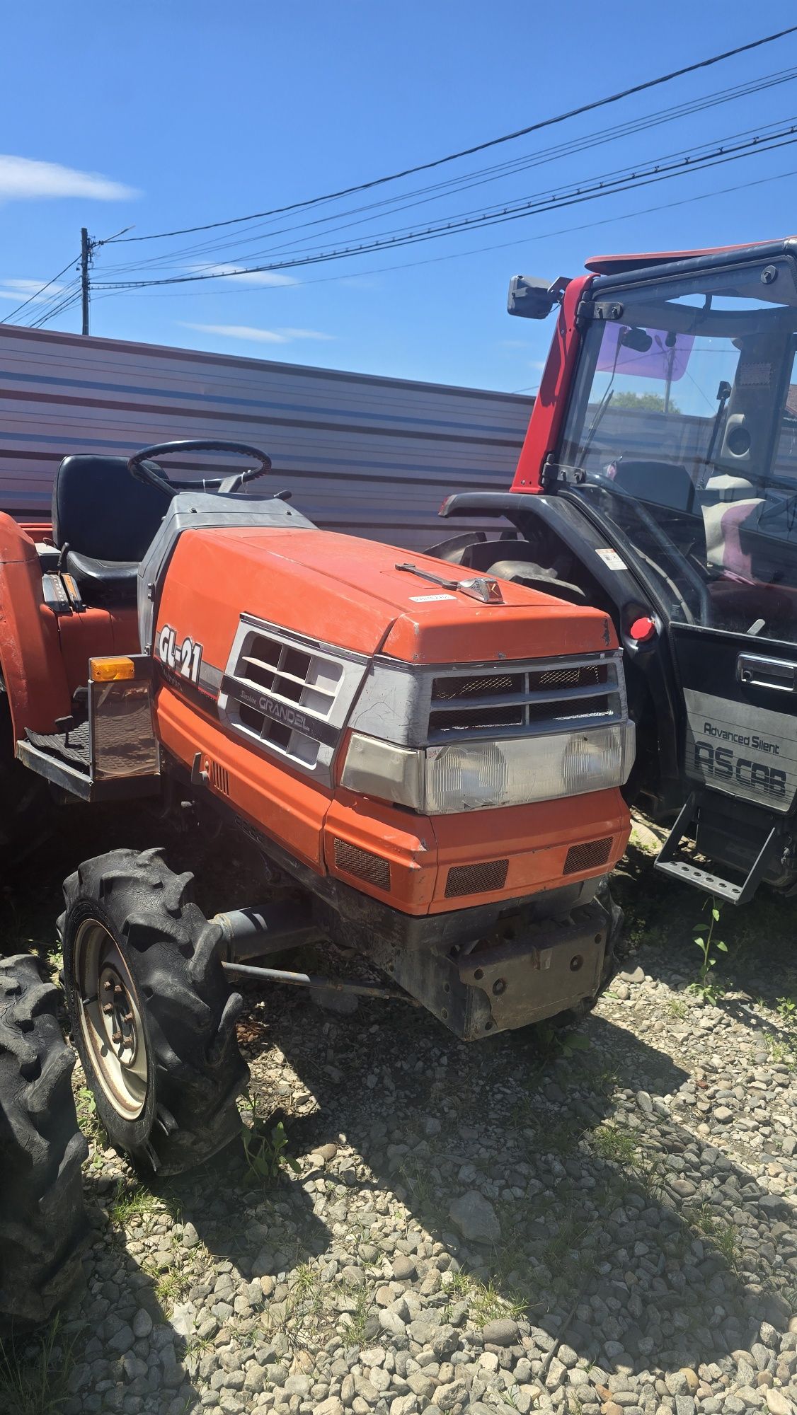 Tractor japonez Kubota KL gl x saturn
