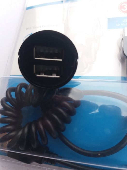 Incarcator auto pt.telefon