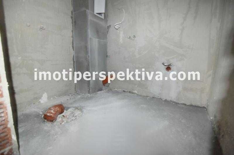 реф.18344 Чисто нов, среден етаж-Остромила!