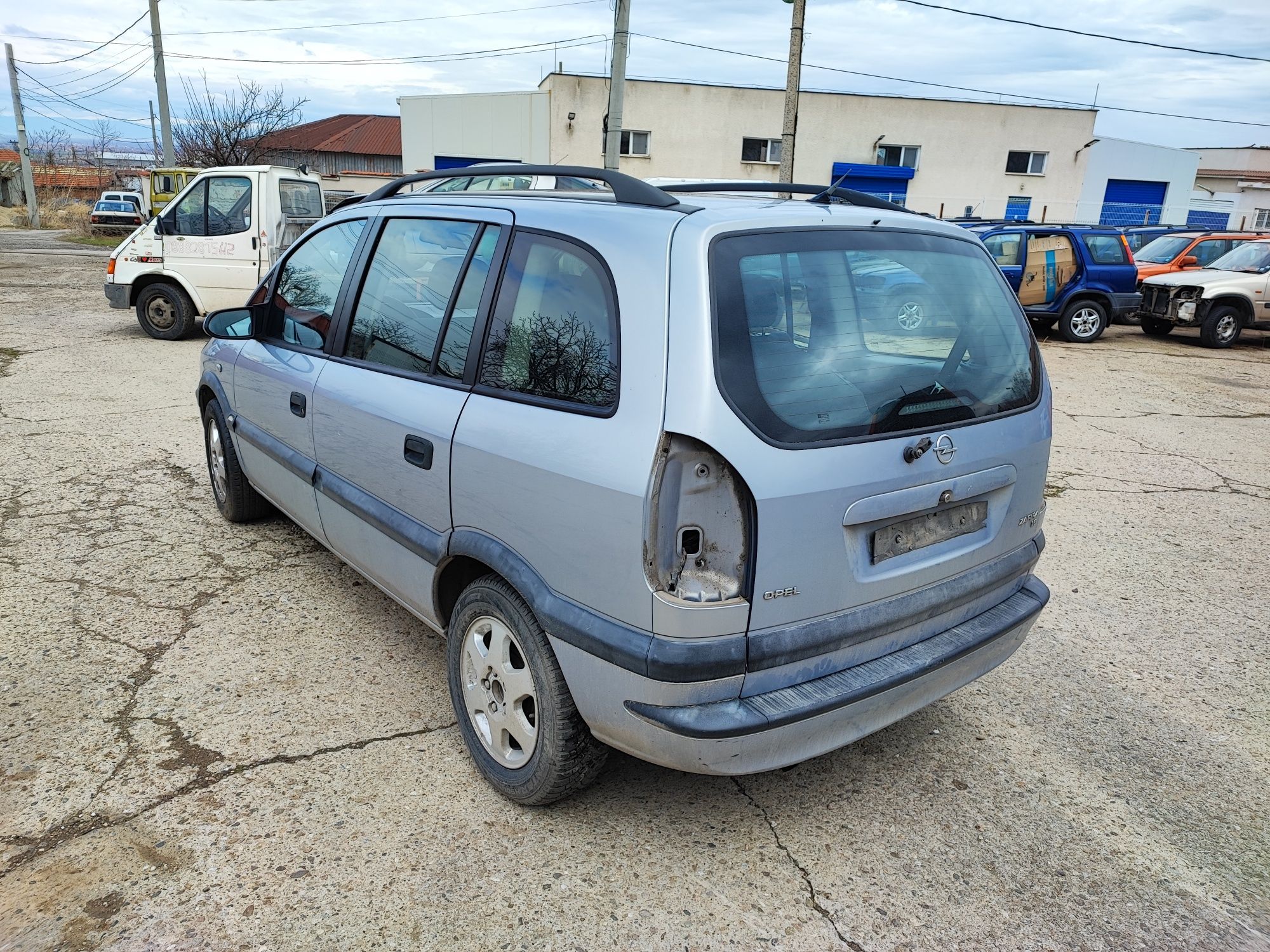 Opel Zafira 1.6  Бензин НА ЧАСТИ