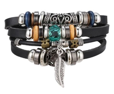 Кожени гривни, ръчна изработка с метални елементи