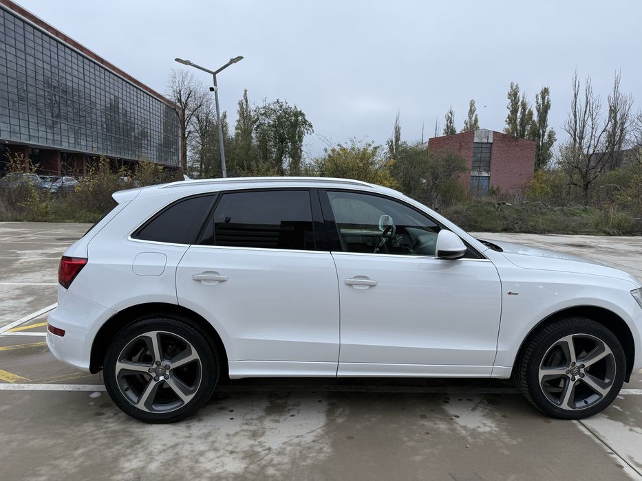 Audi q5 quattro automatic 190 cp 2015 233000