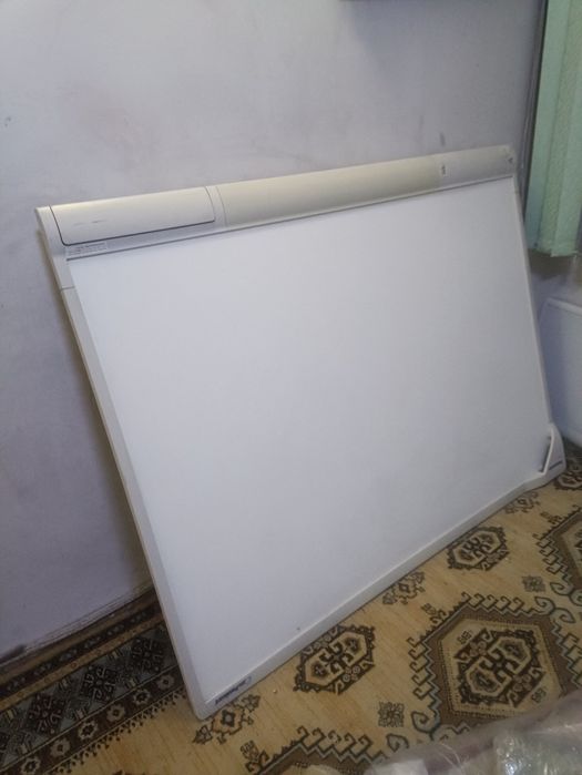 Интерактивная доска Panasonic UB - T780