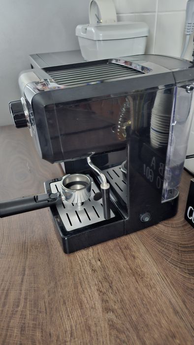 Espressor manual krups, garantie iulie 2027