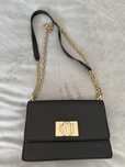 Furla черна чанта