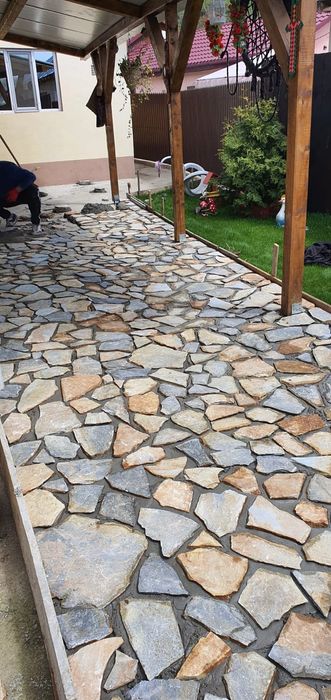 Piatra naturala de munte.