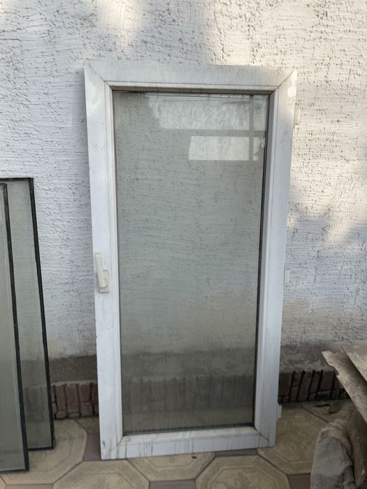 Окно продам без корпуса