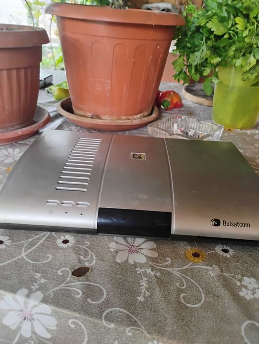 Продавам приемник на Булсатком работи много добре