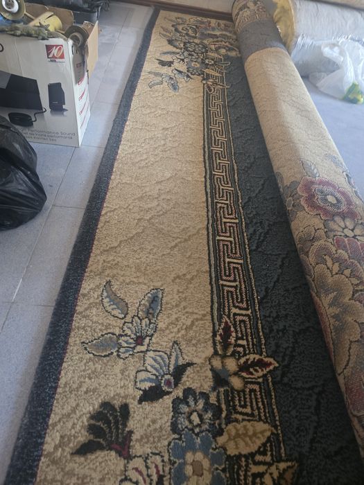 Палас большой с цветочками