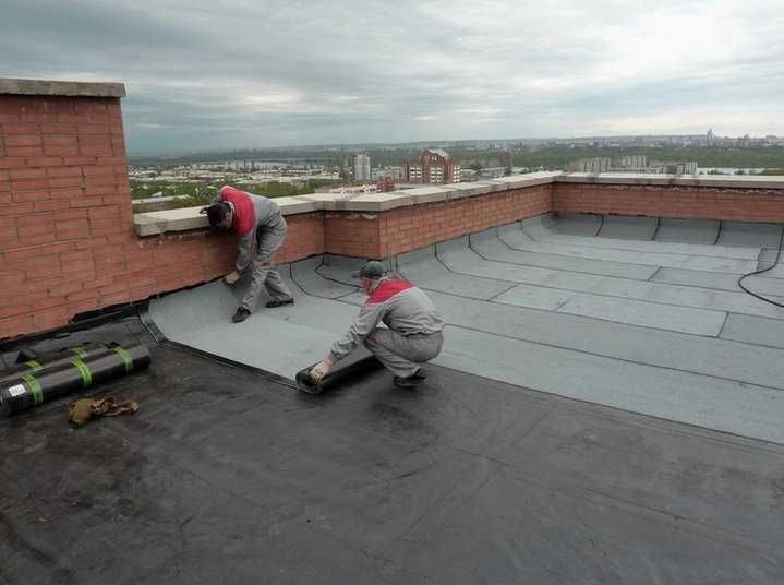 Reparăm sau înlocuim acoperișuri în timp record!