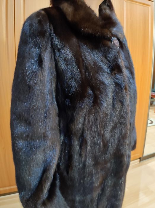 Продам Шубу норковую