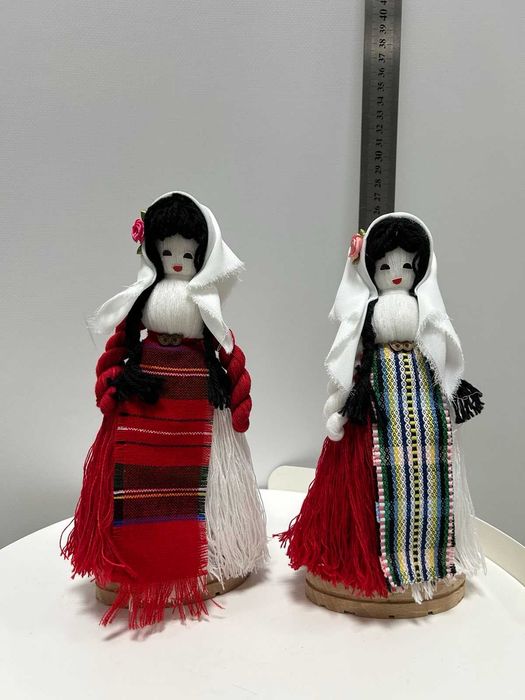 Мартеници на едро