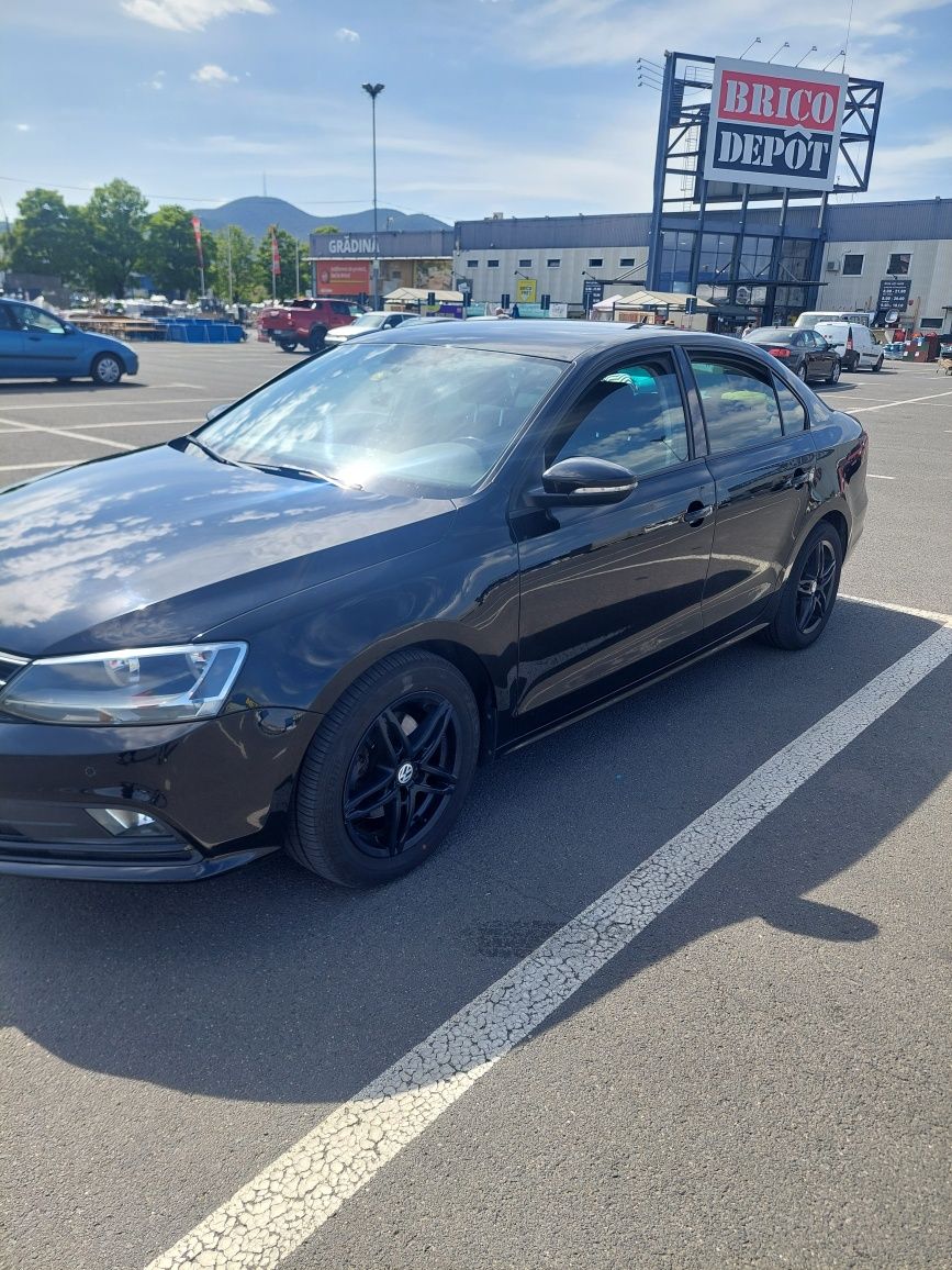 Vând jetta 2016 2.0 TDI