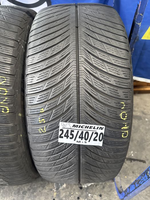 245/45/20 Michelin M+S
