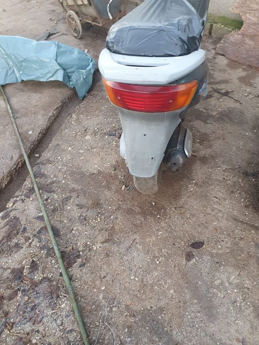 Vand scuter piaggio sfera