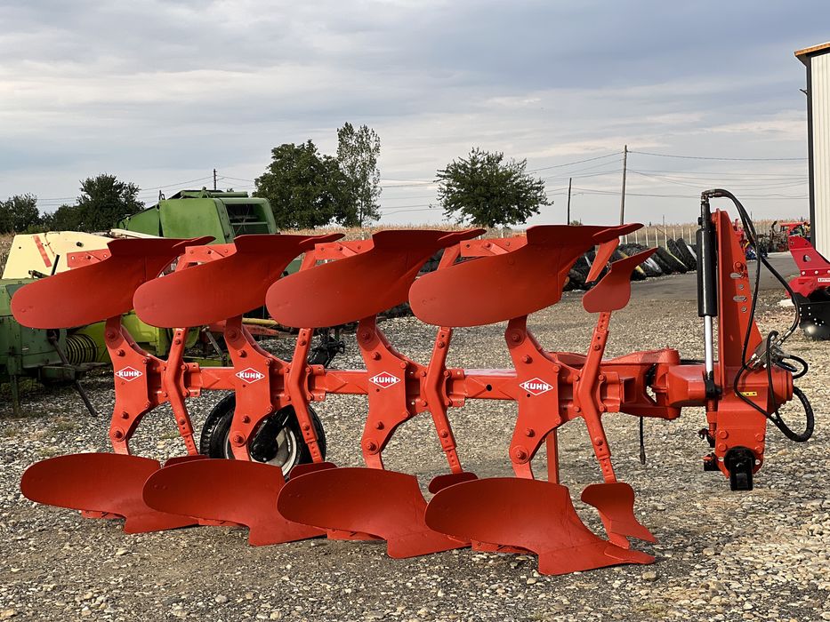 Plug Reverisbil Kuhn Master 120 Vario Cu 4 Brazde Impecabil