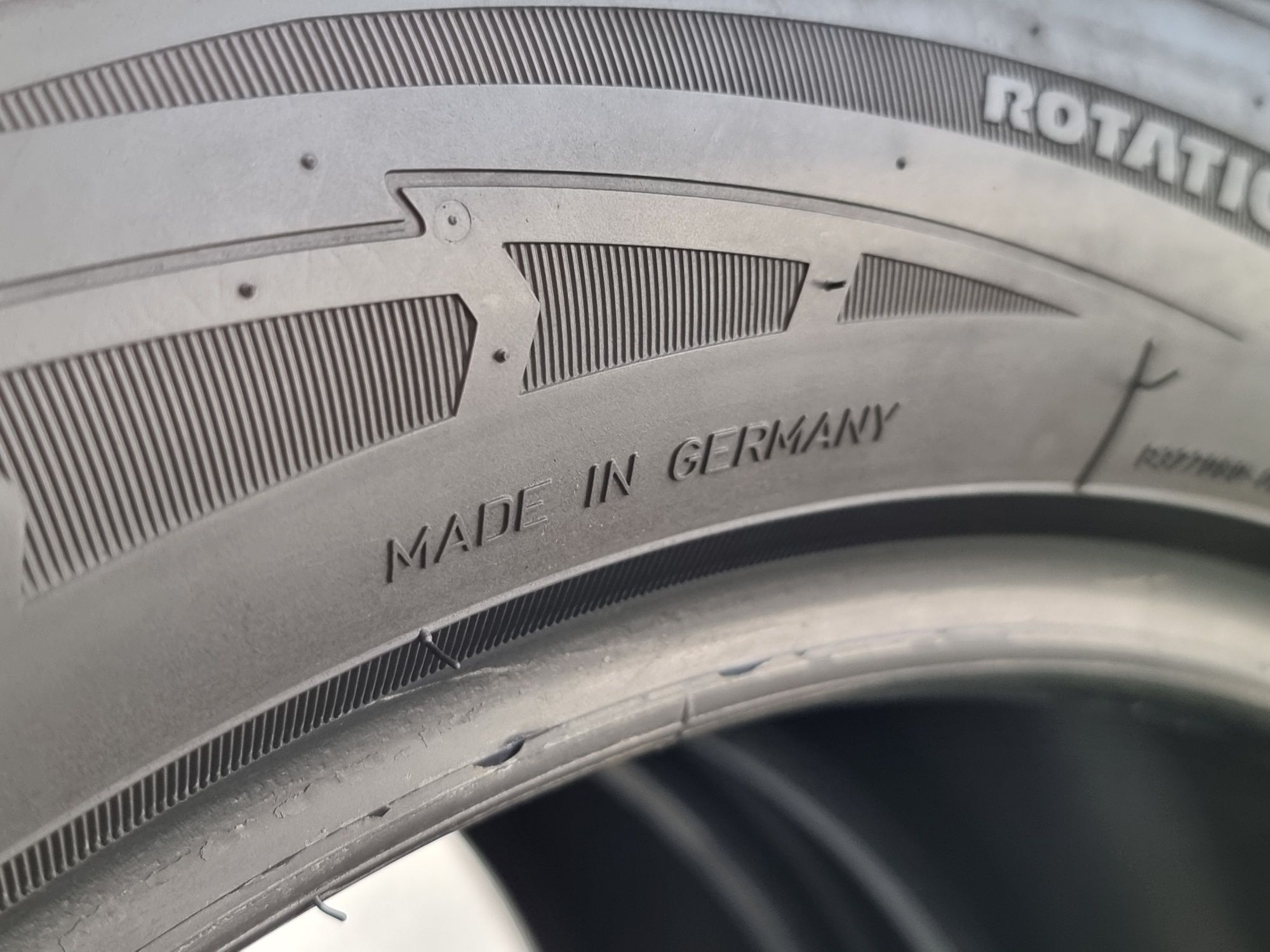 225/50/17 Goodyear 2Броя: 130лв 6мм Run on flat