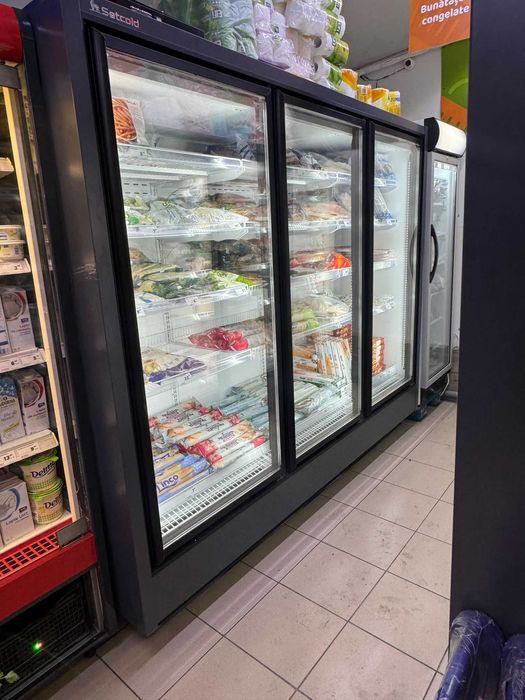 Vitrina verticala congelare LIMOSA - fara agregat/ 5 usi - 390 cm/NOU