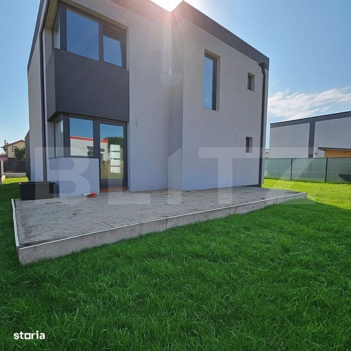 Casa moderna, situata in Jucu de Mijloc , pe un teren de 400 mp.