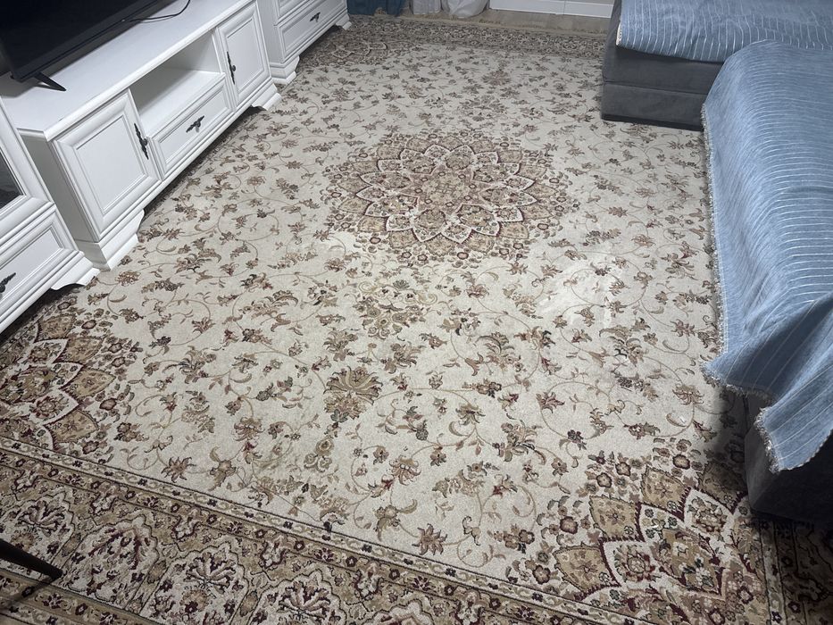 Срочно продам ковёр