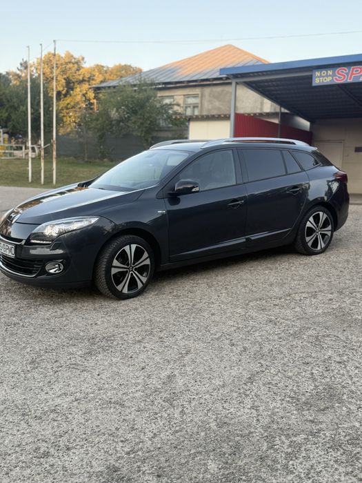 Renault Megane 1.5-2012 -Bose edition