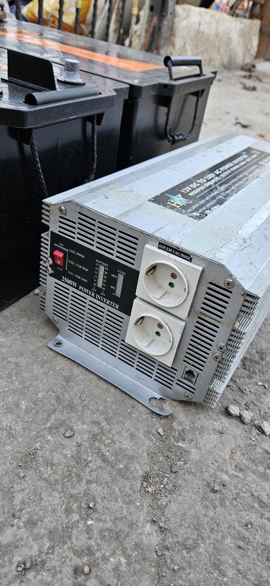 Инвертор 12V 230V 2.5kW