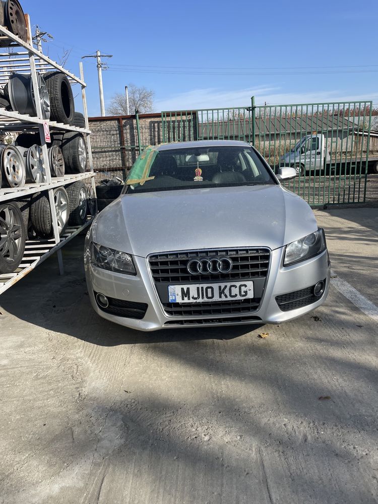 Haion cu lunetă Audi A5 2010