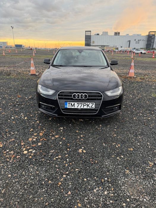 Audi A4 Audi A4 B8 interior S line automat 177cp