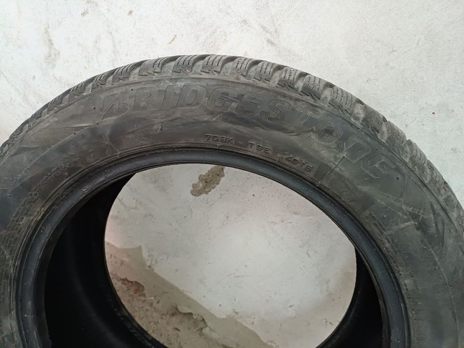 Зимни гуми Bridgestone