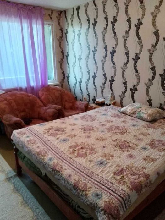 Продава се Тристаен апартамент в Симеоновград - 75 кв.м за 184 €/кв.м - Снимка #1