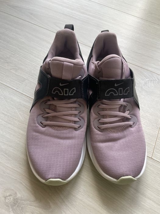 Nike Air Max Bella Tr 5