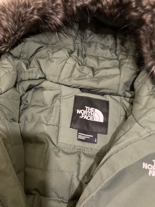 Яке The North Face Women’s